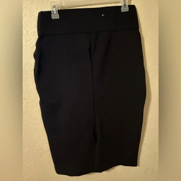 Calvin Klein Pencil Skirt🖤 - Picture 4 of 7